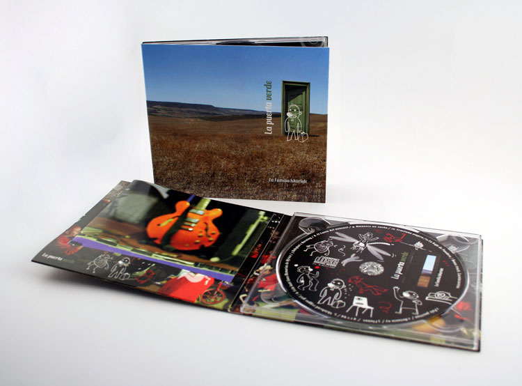 Diseño Gráfico Carátula de Portada Diseño de discos, caratula de portada de La Familia Iskariote